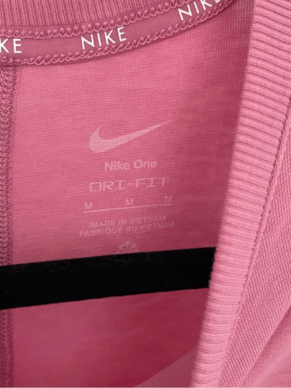 NEW Nike One Relaxed Girls Dri-FIT Short-Sleeve Top Pink NWT casual Gym.  15